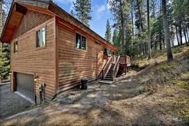 Below market value for quick sell! This charming log-sided cabin on Terrace Lakes Golf Resort in Idaho - for sale on GolfHomes.com, golf home, golf lot