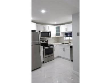 Welcome to your new oasis at 691 S Hollybrook Dr! This on Hollybrook Golf and Tennis Club  in Florida - for sale on GolfHomes.com, golf home, golf lot