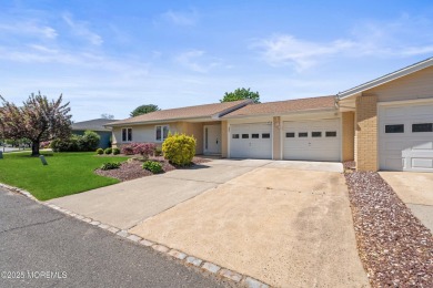 Charming Ranch in Desirable Adult Community!
Welcome to this on Clearbrook Golf Club in New Jersey - for sale on GolfHomes.com, golf home, golf lot