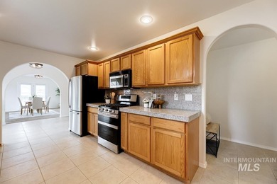 OPEN HOUSES 1/31 SAT 12-3 & 2/1 SUN 1-4  Custom-designed with on Eagle Hills Golf Course in Idaho - for sale on GolfHomes.com, golf home, golf lot