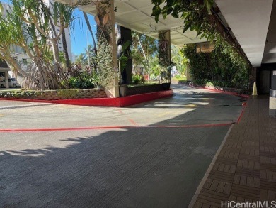 The airy and bright unit overlooking the canal and Ala Wai Golf on Ala Wai Golf Course in Hawaii - for sale on GolfHomes.com, golf home, golf lot