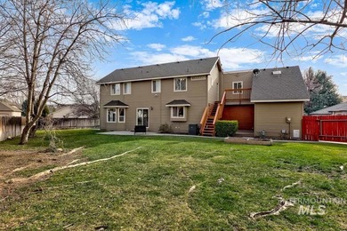 OPEN HOUSES 1/31 SAT 12-3 & 2/1 SUN 1-4 Custom-designed with on Eagle Hills Golf Course in ID - for sale on GolfHomes.com, golf home, golf lot