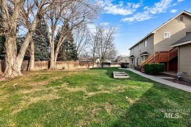 OPEN HOUSES 1/31 SAT 12-3 & 2/1 SUN 1-4 Custom-designed with on Eagle Hills Golf Course in ID - for sale on GolfHomes.com, golf home, golf lot