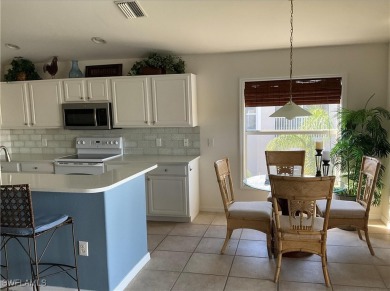 MAKE AN OFFER.  SELLER WILL CONSIDERE ALL OFFERS. BEAUTIFUL LAKE on Colonial Country Club in Florida - for sale on GolfHomes.com, golf home, golf lot