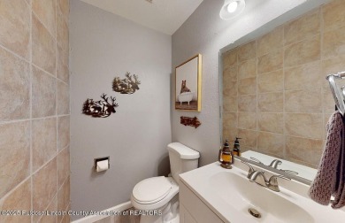 TURN-KEY CONDO READY FOR NIGHTLY RENTALS! THIS STYLISHLY on Links at Sierra Blanca in New Mexico - for sale on GolfHomes.com, golf home, golf lot