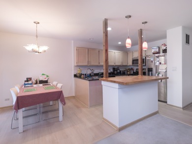 Outstanding 2 story end unit townhome backing up to beautiful on Bloomingdale Golf Club in Illinois - for sale on GolfHomes.com, golf home, golf lot