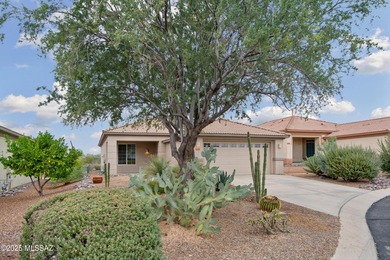 This well-maintained 2-bedroom, 2-bath home in The Highlands at on Heritage Highlands At Dove Mountain in Arizona - for sale on GolfHomes.com, golf home, golf lot