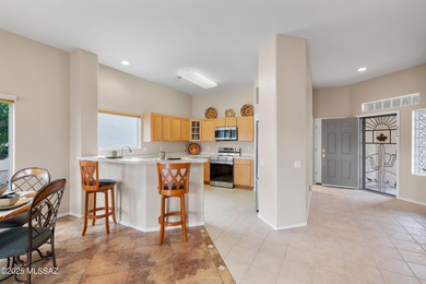 This well-maintained 2-bedroom, 2-bath home in The Highlands at on Heritage Highlands At Dove Mountain in Arizona - for sale on GolfHomes.com, golf home, golf lot