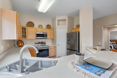 This well-maintained 2-bedroom, 2-bath home in The Highlands at on Heritage Highlands At Dove Mountain in Arizona - for sale on GolfHomes.com, golf home, golf lot