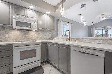 Step inside and you'll immediately feel the difference of a on The Valley At Eastport in South Carolina - for sale on GolfHomes.com, golf home, golf lot