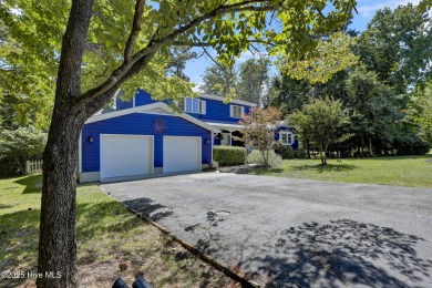 Charming 3-bedroom plus office, 2-bathroom home located in the on Olde Point Golf and Country Club in North Carolina - for sale on GolfHomes.com, golf home, golf lot