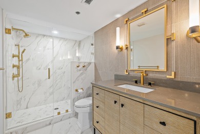 Beautifully updated waterfront condo in the gated community of on Jonathans Landing Golf Club in Florida - for sale on GolfHomes.com, golf home, golf lot