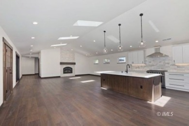 Rare Opportunity in Bishop * Custom Ranch-Style Retreat with on Bishop Country Club in California - for sale on GolfHomes.com, golf home, golf lot