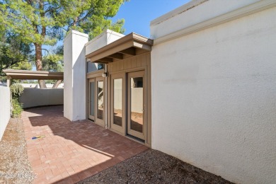 Stunning townhome located in the highly sought-after golf on Dorado Country Club in Arizona - for sale on GolfHomes.com, golf home, golf lot