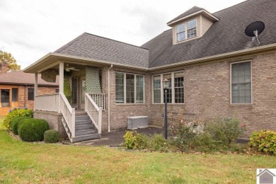 Golf Course living can be yours in this 4 Br, 2 Bath home on on Oaks Country Club in Kentucky - for sale on GolfHomes.com, golf home, golf lot