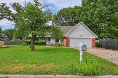 This spacious home sits on a fully fenced 0.61-acre lot and on Forest Ridge Golf Club in Oklahoma - for sale on GolfHomes.com, golf home, golf lot