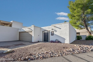 Stunning townhome located in the highly sought-after golf on Dorado Country Club in Arizona - for sale on GolfHomes.com, golf home, golf lot