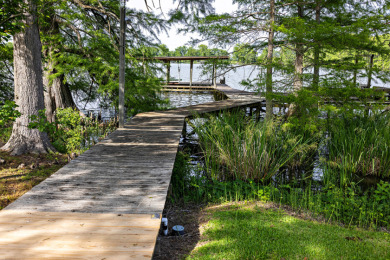 Lakeside Living at it's best on Lake Bruin on Lake Bruin Golf and Country Club in Louisiana - for sale on GolfHomes.com, golf home, golf lot