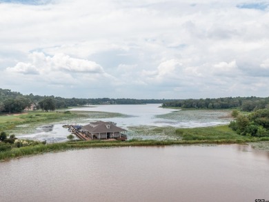 This exquisite waterfront/penthouse condominium with gorgeous on Cascades Golf Club in Texas - for sale on GolfHomes.com, golf home, golf lot