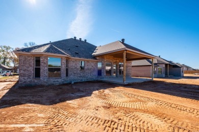 Beautiful ALL BRICK NEW CONSTRUCTION one level home sits on on The Country Club of Arkansas in Arkansas - for sale on GolfHomes.com, golf home, golf lot