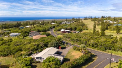 2/2 Home situated on a desirable corner lot in the Discovery on Discovery Harbour Golf Course in Hawaii - for sale on GolfHomes.com, golf home, golf lot