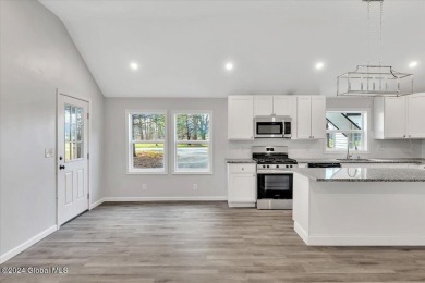 Move right in to this beautifully renovated home! The NEW on Eagle Crest Golf Club in New York - for sale on GolfHomes.com, golf home, golf lot