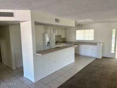 Charming 2 bedroom stand alone home in desirable Sun City on Union Hills Country Club in Arizona - for sale on GolfHomes.com, golf home, golf lot