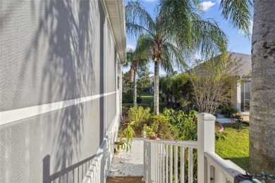 Welcome to this fabulous 3 bedroom/2.5bath/2.5 car garage on Bacall Executive Golf Course in Florida - for sale on GolfHomes.com, golf home, golf lot