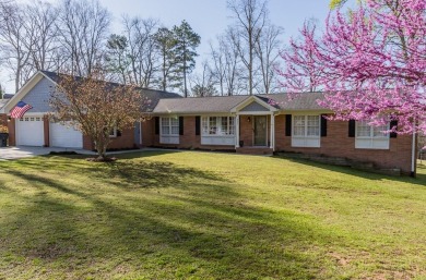 MUST SEE!! Beautiful 4 Bedroom/3.5 bath brick home overlooking on Kerr Lake Country Club in North Carolina - for sale on GolfHomes.com, golf home, golf lot