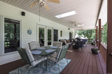 Welcome to this exceptionally well-maintained 3 bed 2.5  bath on Ponce De Leon Golf Course in Arkansas - for sale on GolfHomes.com, golf home, golf lot