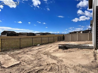 Welcome to the popular *Little Gem* ranch plan by CreekStone on Antler Creek Golf Course in Colorado - for sale on GolfHomes.com, golf home, golf lot