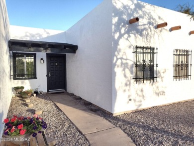 Tucked into a quiet spot at the back of a cul-de-sac, with on Quail Creek Country Club  in Arizona - for sale on GolfHomes.com, golf home, golf lot