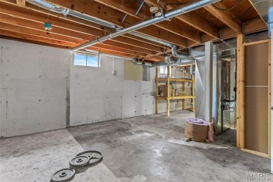 Nice Ranch home on 3 lots!  This is a 2 bedroom , 2 bath home on Terre Du Lac Golf and Country Club in Missouri - for sale on GolfHomes.com, golf home, golf lot