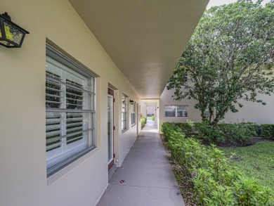 Impeccable first floor 1BR with washer and dryer in the on Vero Beach South Golf Course in Florida - for sale on GolfHomes.com, golf home, golf lot