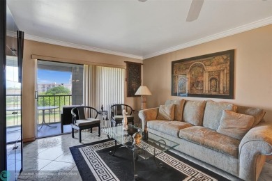 Move-in ready 2 bedroom condo in gated senior complex. Located on Inverrary Country Club in Florida - for sale on GolfHomes.com, golf home, golf lot
