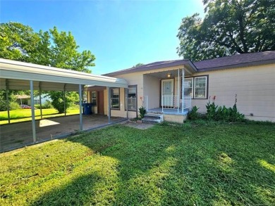 Tucked away in a peaceful/established neighborhood near the on Drumright Golf Club in Oklahoma - for sale on GolfHomes.com, golf home, golf lot