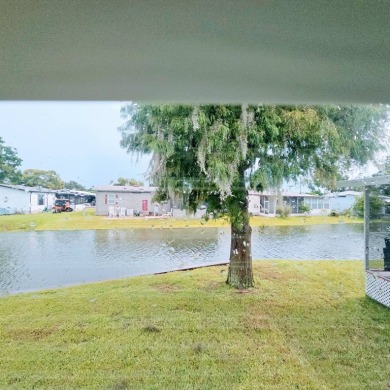 GLORIOUS PANARAMIC VIEWS - $2,500 Referral Bonus paid at closing on Golden Lakes Golf Course in Florida - for sale on GolfHomes.com, golf home, golf lot