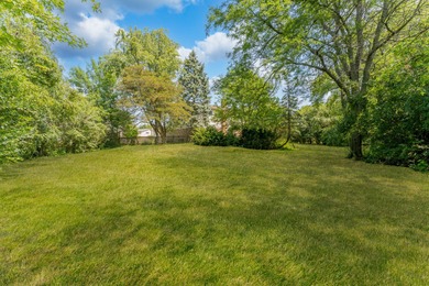 Welcome to a rare Northbrook find where the biggest, most on Sportsmans Country Club in Illinois - for sale on GolfHomes.com, golf home, golf lot