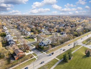 Welcome to a rare Northbrook find where the biggest, most on Sportsmans Country Club in Illinois - for sale on GolfHomes.com, golf home, golf lot