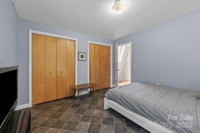 Beautiful 3BR, 3.5BA home with over 4,000 sq ft of living and on Corbin Hills Golf Club in North Carolina - for sale on GolfHomes.com, golf home, golf lot