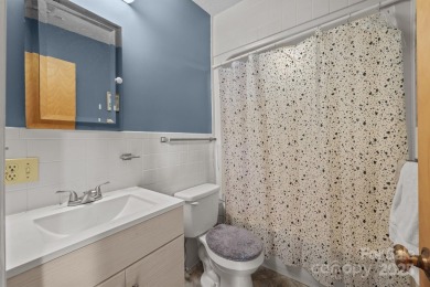 Beautiful 3BR, 3.5BA home with over 4,000 sq ft of living and on Corbin Hills Golf Club in North Carolina - for sale on GolfHomes.com, golf home, golf lot