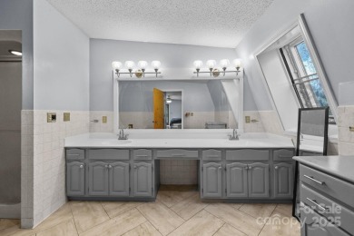 Beautiful 3BR, 3.5BA home with over 4,000 sq ft of living and on Corbin Hills Golf Club in North Carolina - for sale on GolfHomes.com, golf home, golf lot