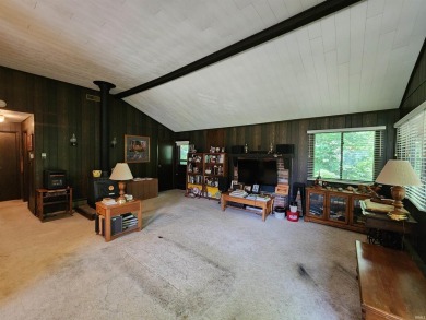 Welcome to 7864 E Millers Place in Waveland, IN! Nestled on a on Turkey Run Golf Club in Indiana - for sale on GolfHomes.com, golf home, golf lot