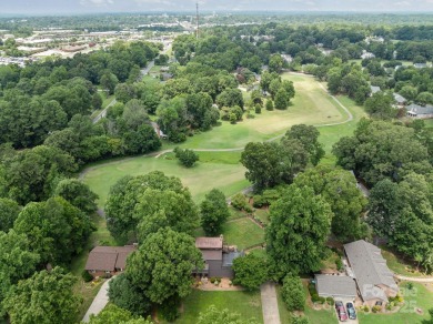 Beautiful 3BR, 3.5BA home with over 4,000 sq ft of living and on Corbin Hills Golf Club in North Carolina - for sale on GolfHomes.com, golf home, golf lot