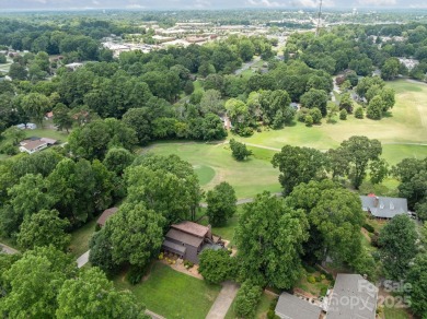 Beautiful 3BR, 3.5BA home with over 4,000 sq ft of living and on Corbin Hills Golf Club in North Carolina - for sale on GolfHomes.com, golf home, golf lot