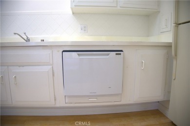 Mutual 1-20B is a lovely north facing unit on a gorgeous large on Leisure World Seal Beach Golf Course in California - for sale on GolfHomes.com, golf home, golf lot