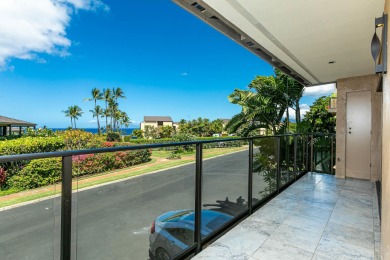 Beachfront estate on the famed Ulua Beach in Wailea with endless on Wailea Golf Club in Hawaii - for sale on GolfHomes.com, golf home, golf lot