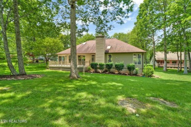 Charming Ranch-Style Golf Front Home on Druid Hills #7 - on Druid Hills Golf Club in Tennessee - for sale on GolfHomes.com, golf home, golf lot