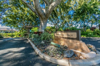 Beachfront estate on the famed Ulua Beach in Wailea with endless on Wailea Golf Club in Hawaii - for sale on GolfHomes.com, golf home, golf lot