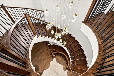 Welcome to an extraordinary estate situated in the prestigious on Manor Golf and Country Club in Georgia - for sale on GolfHomes.com, golf home, golf lot